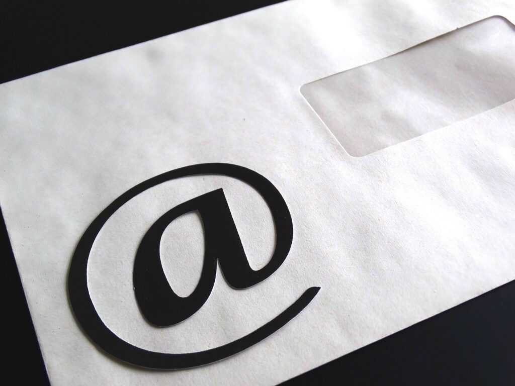 spider monkey, e-mail, letter, electronic letter, www, internet, write, communication, silhouette, e-mail, e-mail, e-mail, e-mail, e-mail